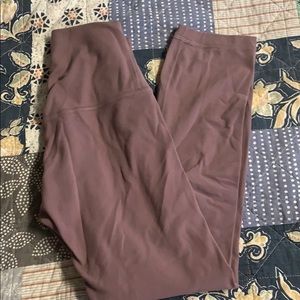 Lululemon cropped align pants